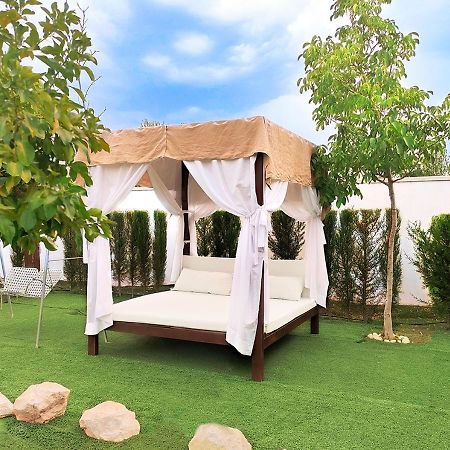 Villa Capricho De Luna Caparacena Екстериор снимка