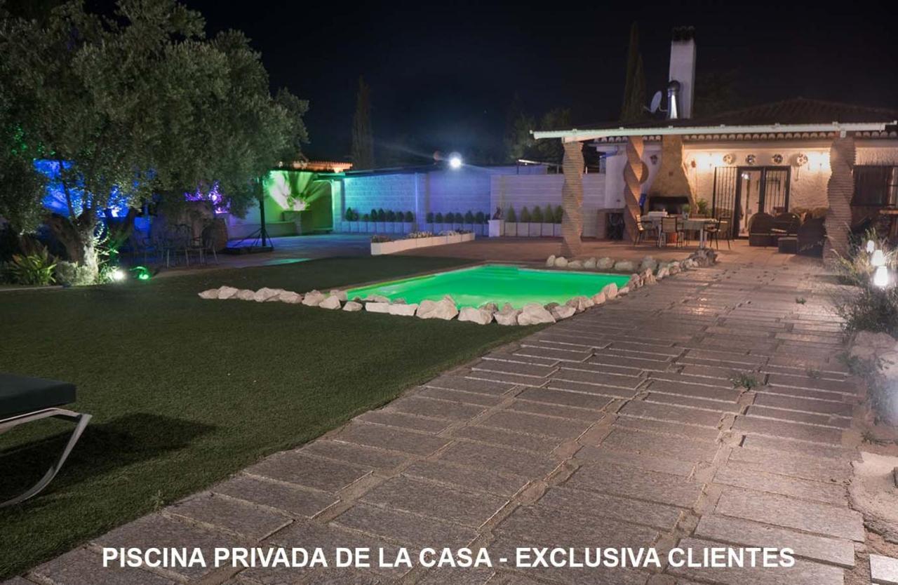 Villa Capricho De Luna Caparacena Екстериор снимка