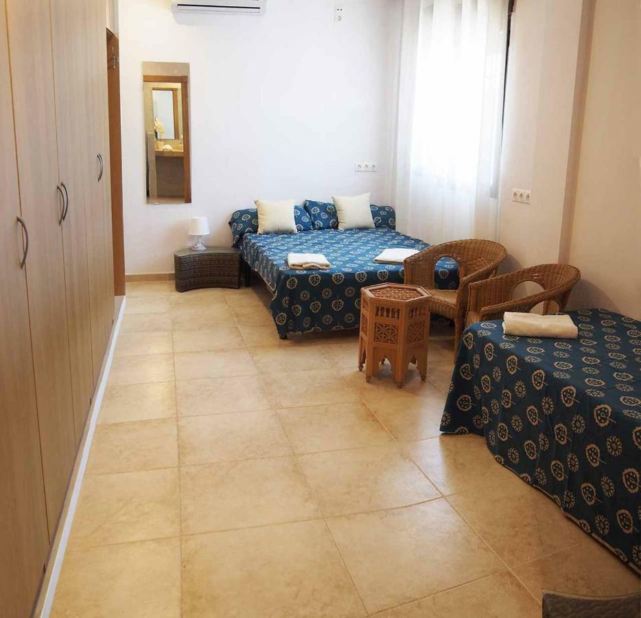 Villa Capricho De Luna Caparacena Екстериор снимка